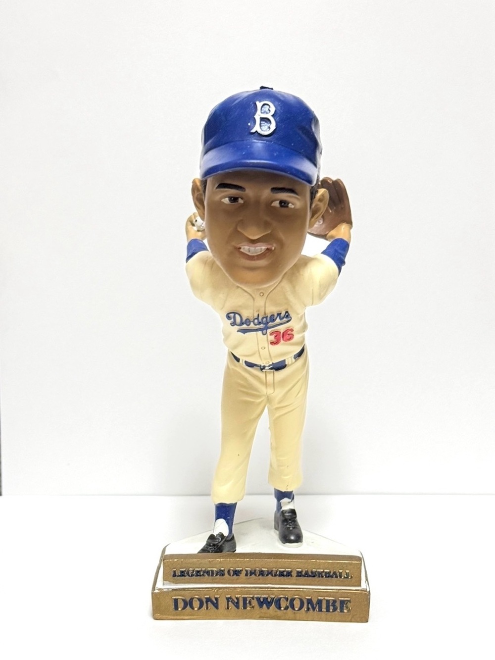 Don Newcombe Los Angeles Dodgers Baseball MLB Bobblehead 2019 SGA *DAMAGED*